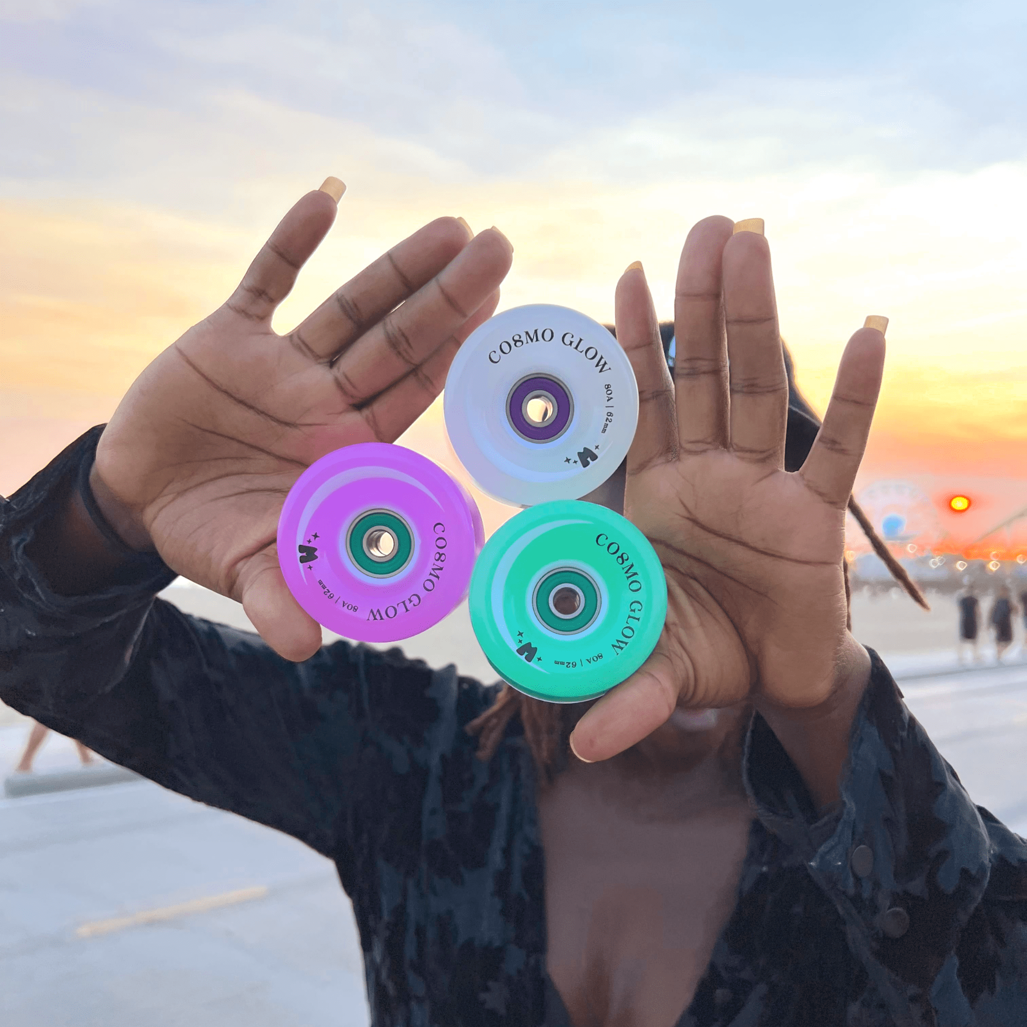 Moxi Cosmo Glow Wheels – Moxi Shop